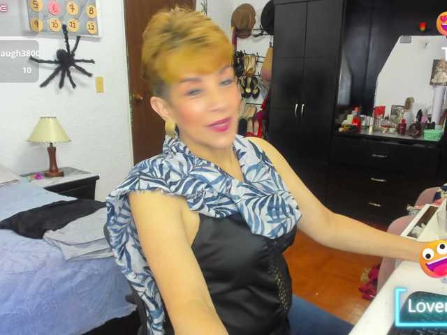 AngelinaStone65 live cam on BongaCams