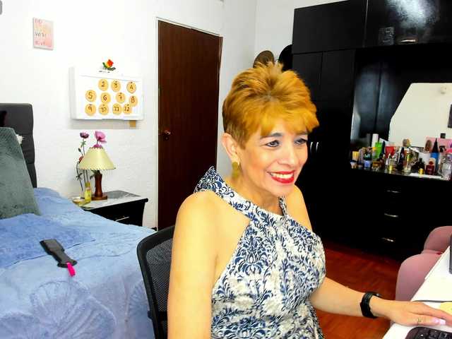 AngelinaStone65