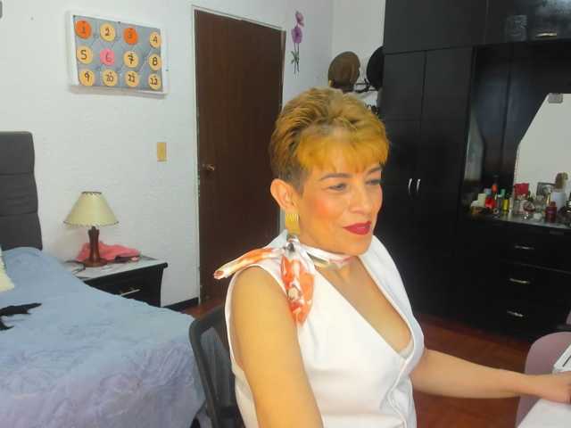 AngelinaStone65