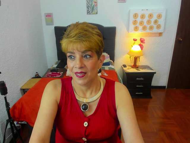 AngelinaStone65 live cam on BongaCams