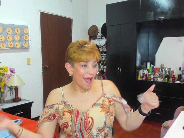 AngelinaStone65