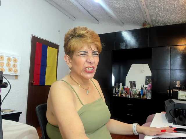 AngelinaStone65