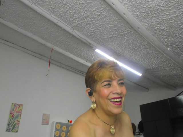 AngelinaStone65