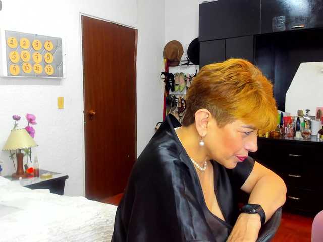 AngelinaStone65