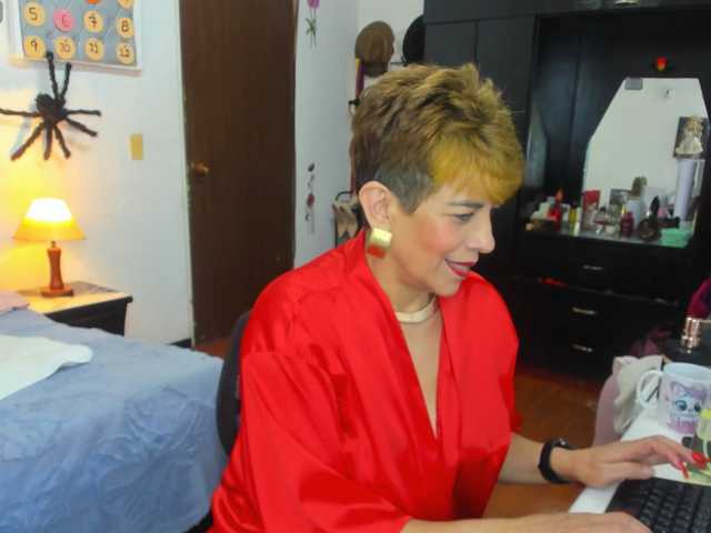 AngelinaStone65