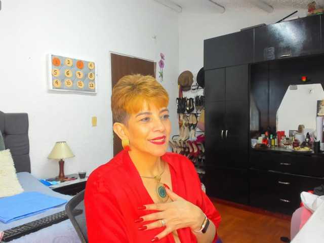 AngelinaStone65