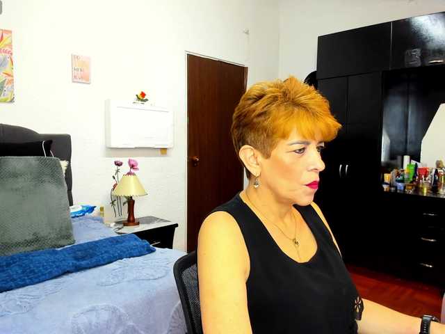 AngelinaStone65