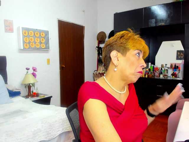 AngelinaStone65