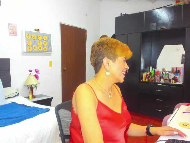 AngelinaStone65