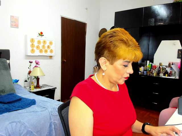 AngelinaStone65