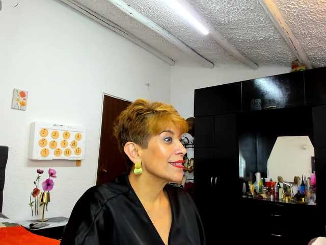AngelinaStone65