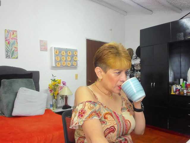 AngelinaStone65