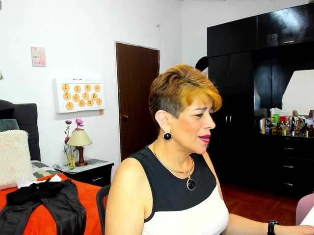 AngelinaStone65