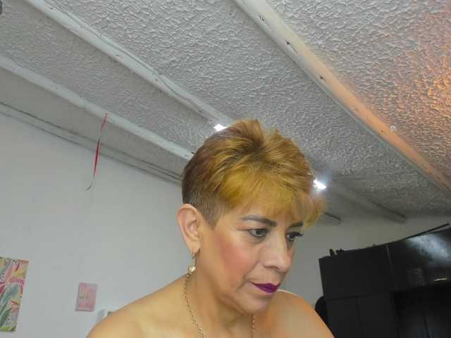AngelinaStone65