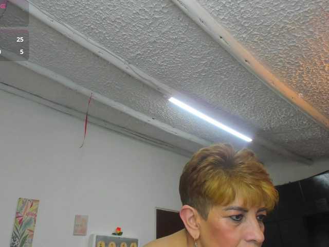 AngelinaStone65 live cam on BongaCams