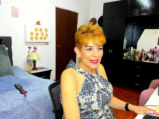 AngelinaStone65