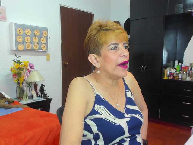 AngelinaStone65