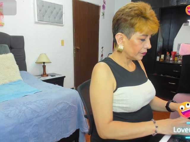 AngelinaStone65