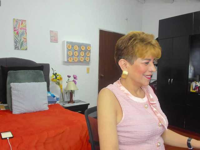 AngelinaStone65