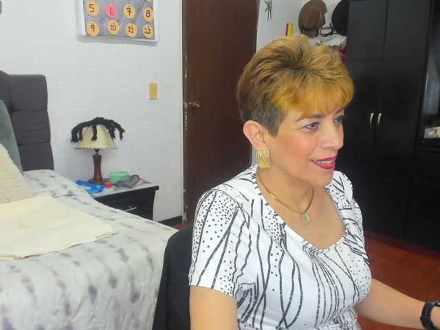 AngelinaStone65