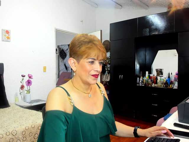 AngelinaStone65