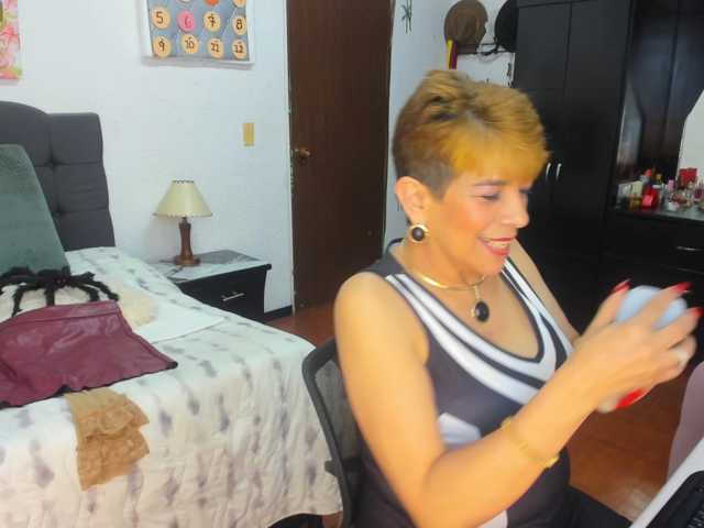 AngelinaStone65