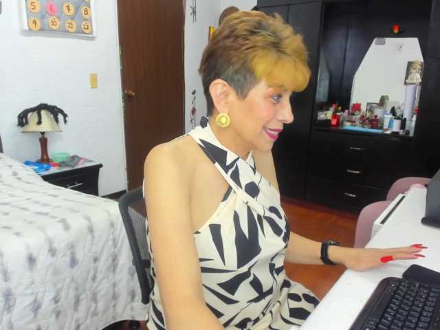AngelinaStone65