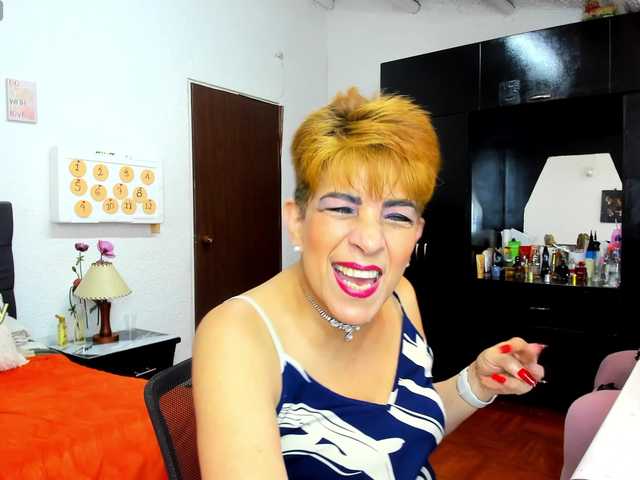 AngelinaStone65