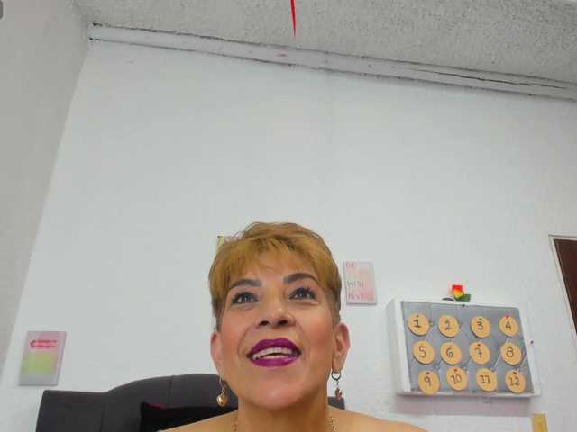 AngelinaStone65