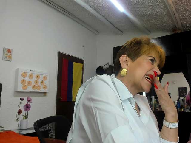 AngelinaStone65