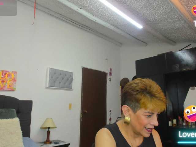 AngelinaStone65 live cam preview
