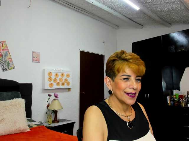 AngelinaStone65