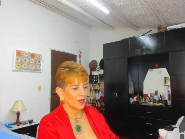 AngelinaStone65