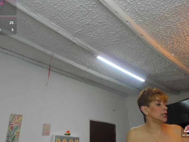 AngelinaStone65 live cam on BongaCams