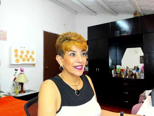 AngelinaStone65