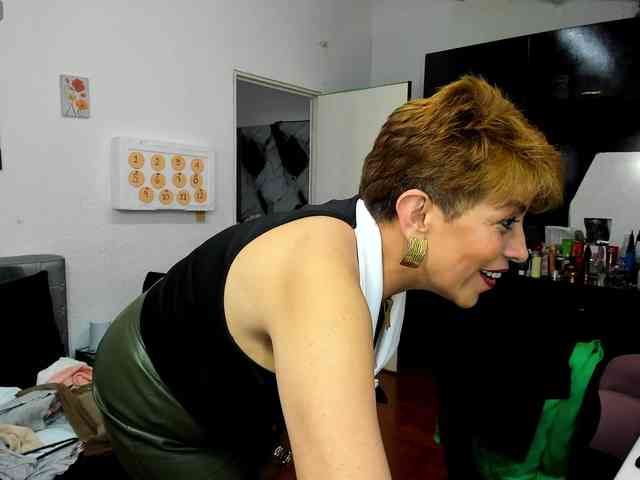 AngelinaStone65 webcam