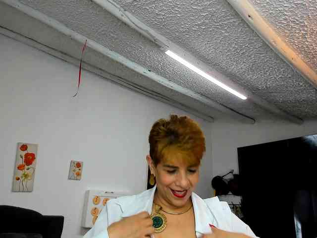 AngelinaStone65 webcam
