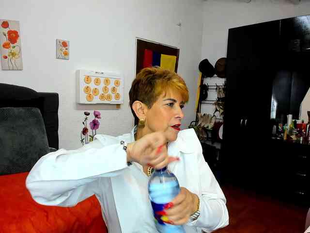 AngelinaStone65