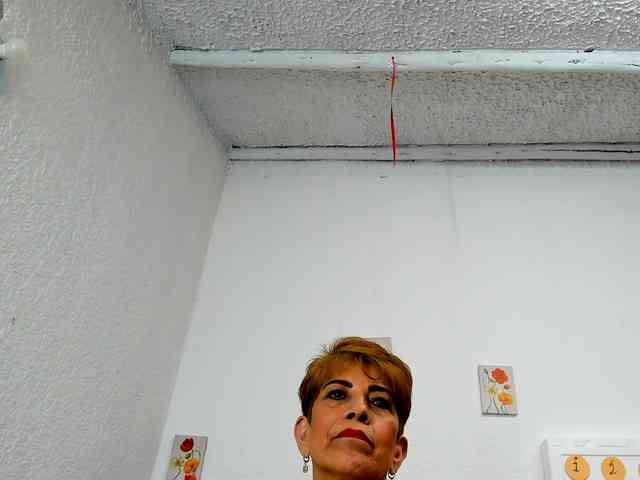 AngelinaStone65 webcam