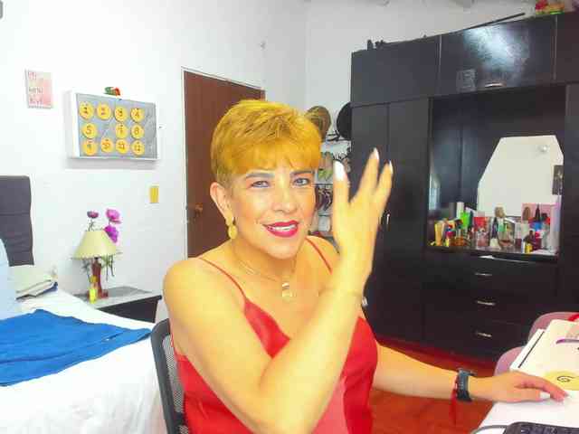 AngelinaStone65 webcam