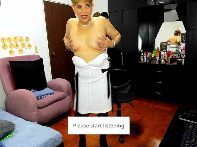 AngelinaStone65 webcam