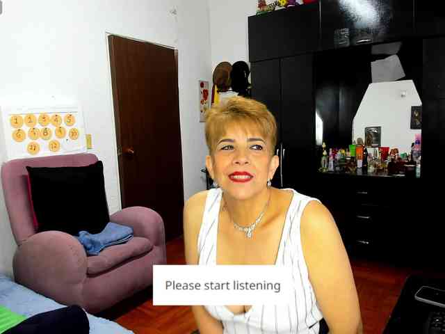 AngelinaStone65 webcam