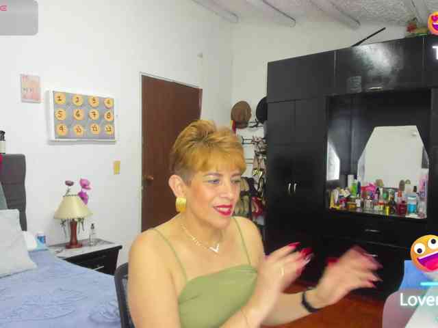 AngelinaStone65 webcam
