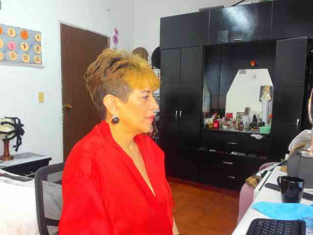 AngelinaStone65