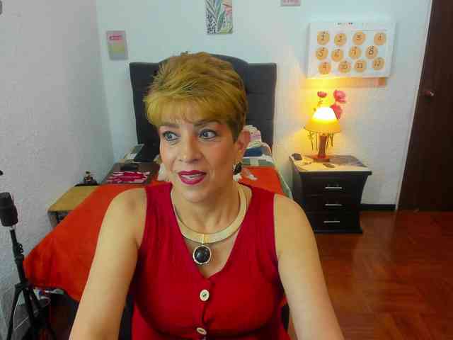 AngelinaStone65 webcam