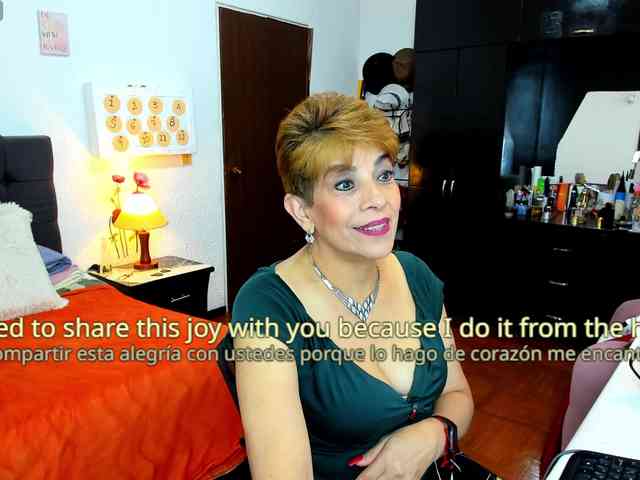 AngelinaStone65 webcam