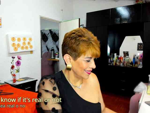 AngelinaStone65 webcam