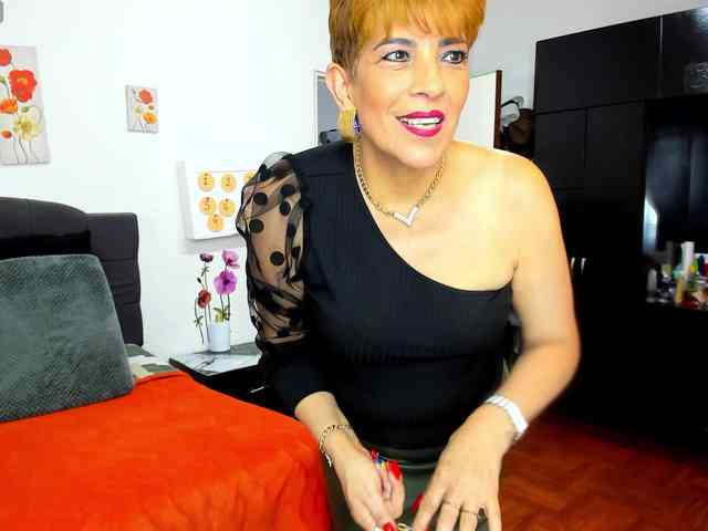 AngelinaStone65 webcam