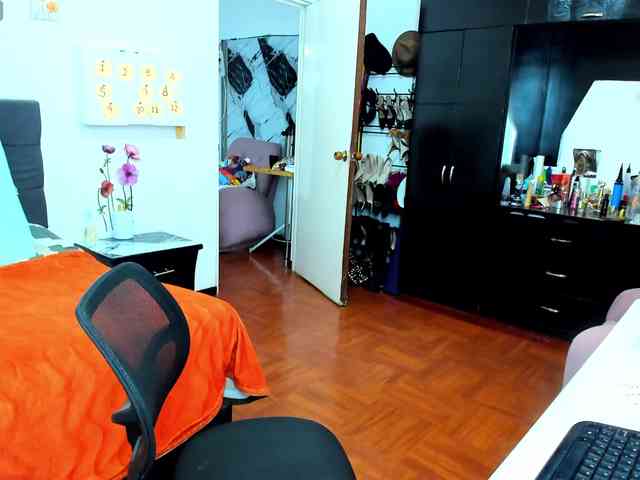 AngelinaStone65 webcam