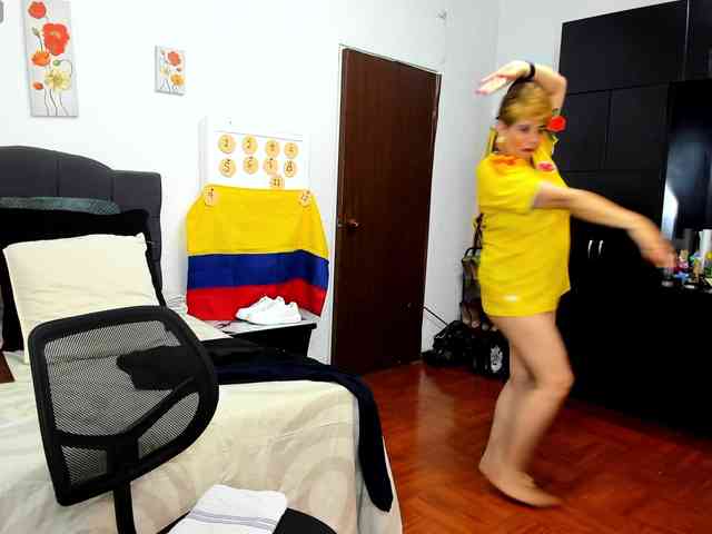 AngelinaStone65 webcam